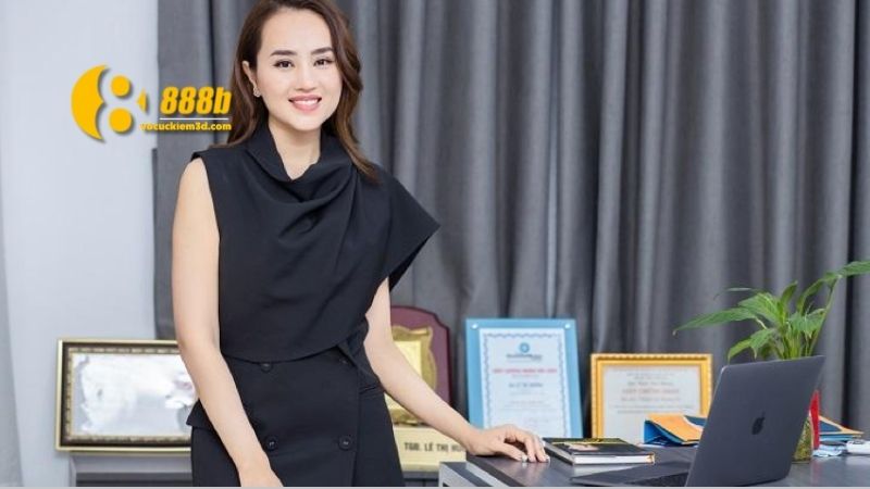 CEO Minh Thuý - Hành Trình Và Tầm Nhìn Dẫn Dắt Nhà Cái 2 Chiến lược phát triển của nhà cái dưới sự lãnh đạo của Minh Thuý